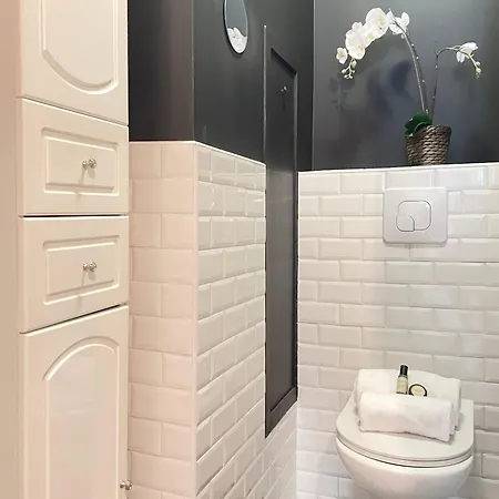 Lägenhet - Executive With Lift For 8