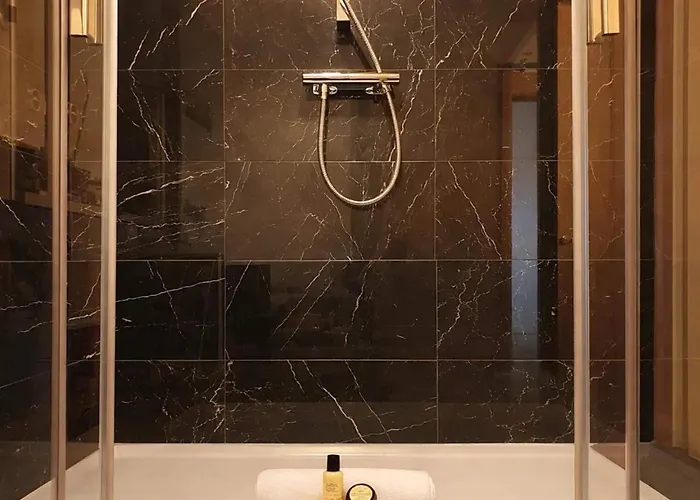 - Executive With Lift For 8 * Παρίσι